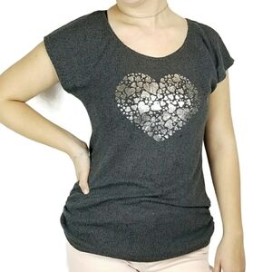 Graphic XL silver heart knit short sleeve sweater